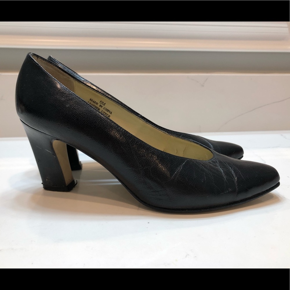 **CLOSEOUT**  Women’s Heels